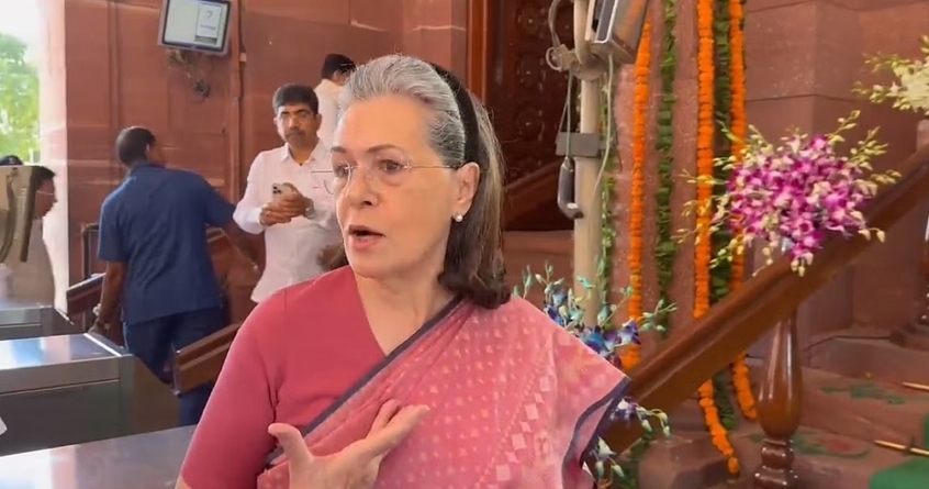 Sonia Gandhi on 'Women Reservation Bill' : 'यह हमारा अपना है!'